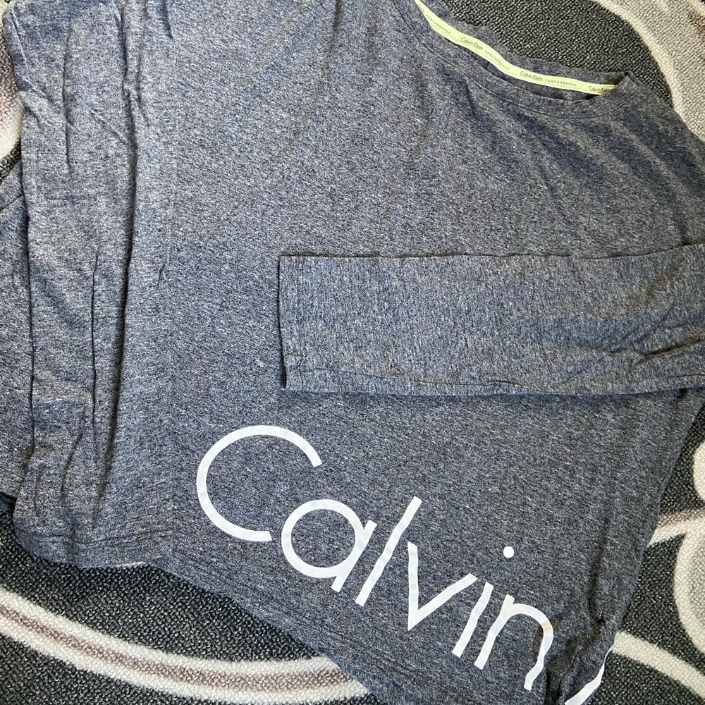 Calvin Klein Long Sleeve Tee